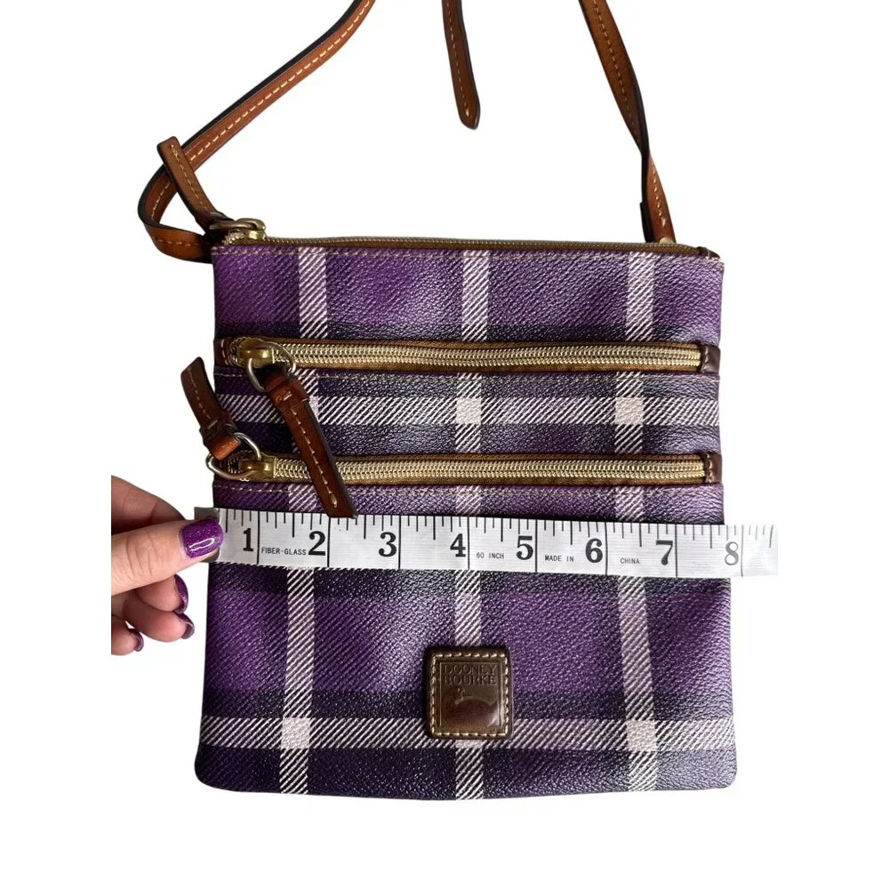 Vintage Dooney & Bourke Purple Plaid Crossbody Bag With Adjustable Strap & Tripl